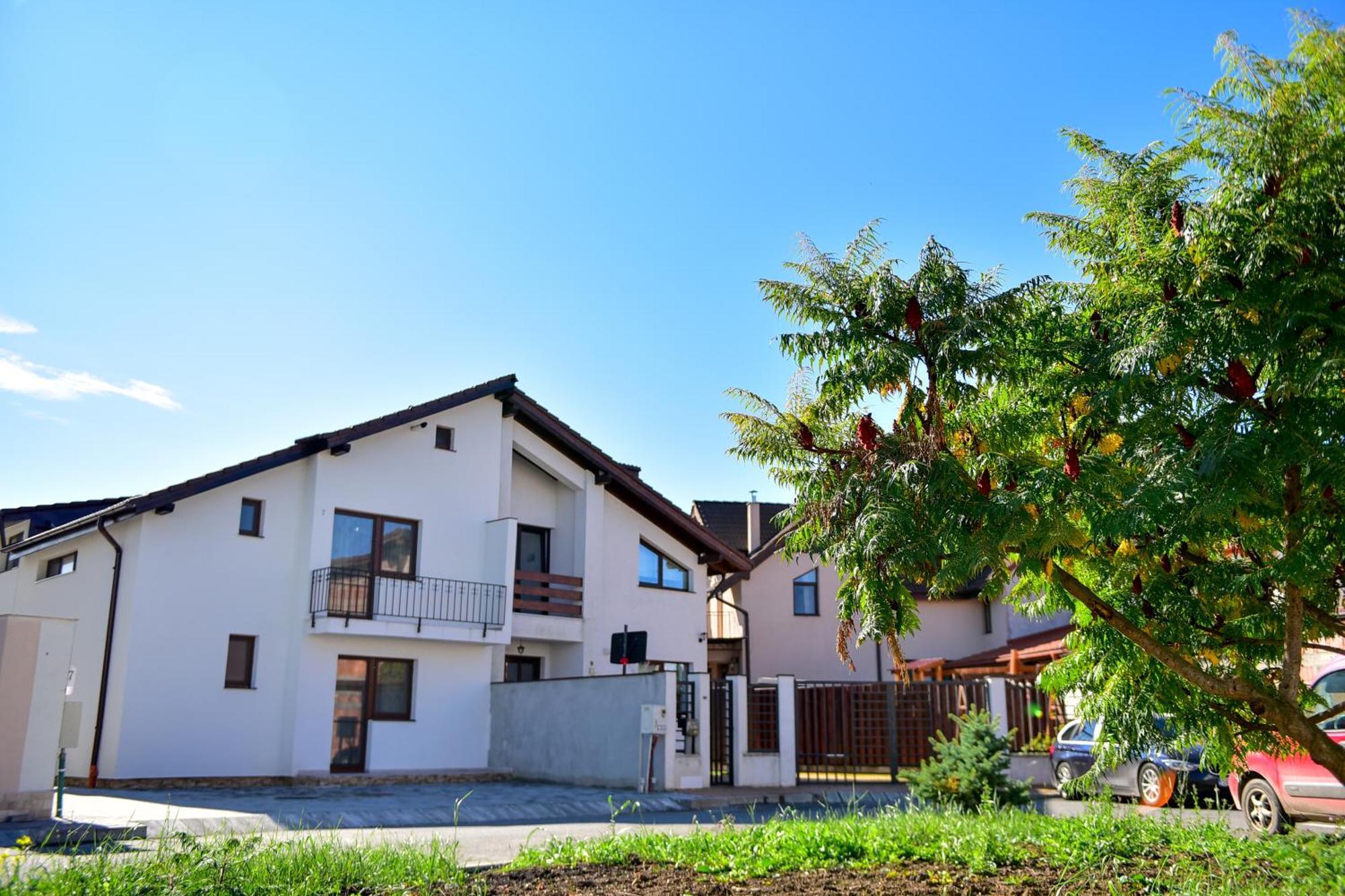 Regim Hotel Hanea Jacuzzi In Camera,Piscina Exterioara Si Sauna Comuna Sibiu Exterior photo